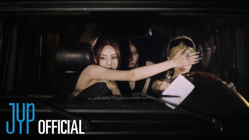 ITZY_'TUNNEL VISION'_뮤직비디오 티저 2 섬네일.jpg