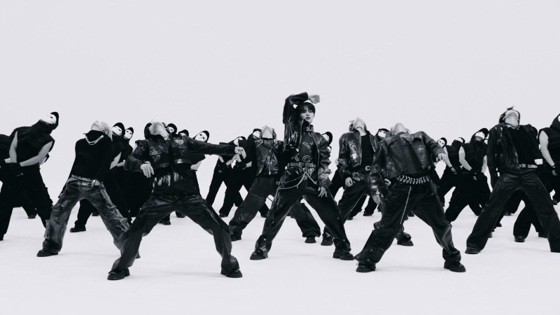 20251121_클로즈 유어 아이즈 (3).jpg