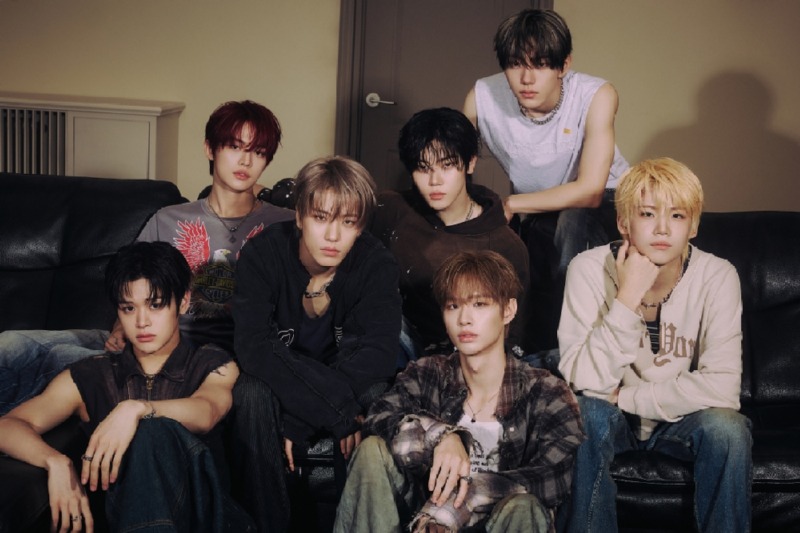 20260105_클로즈 유어 아이즈.jpg