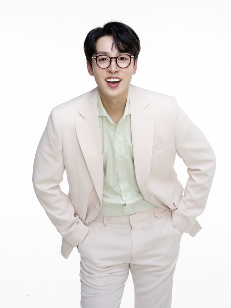 임찬프로필 (2).jpg