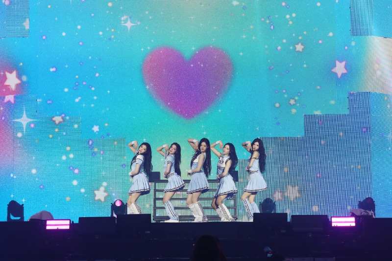 아일릿 ‘ILLIT LIVE ‘PRESS START♥︎’ in SEOUL’ (4).jpg