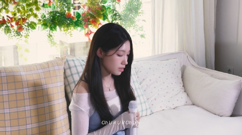 시크릿 예빈__U R_ 커버 영상 갈무리_3.jpg