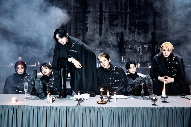 보이넥스트도어 ‘HOME’ NAVIGATOR ver. 콘셉트 포토 (단체컷) (1).jpg